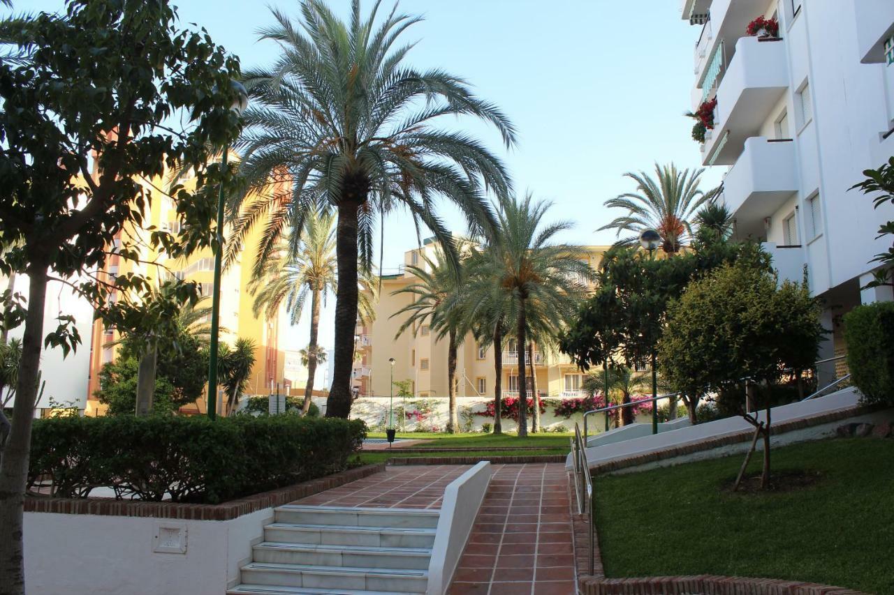 Apartamento Carihuela Beach & Sun Lägenhet Torremolinos Exteriör bild